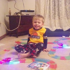 Meet your Posher, Lee